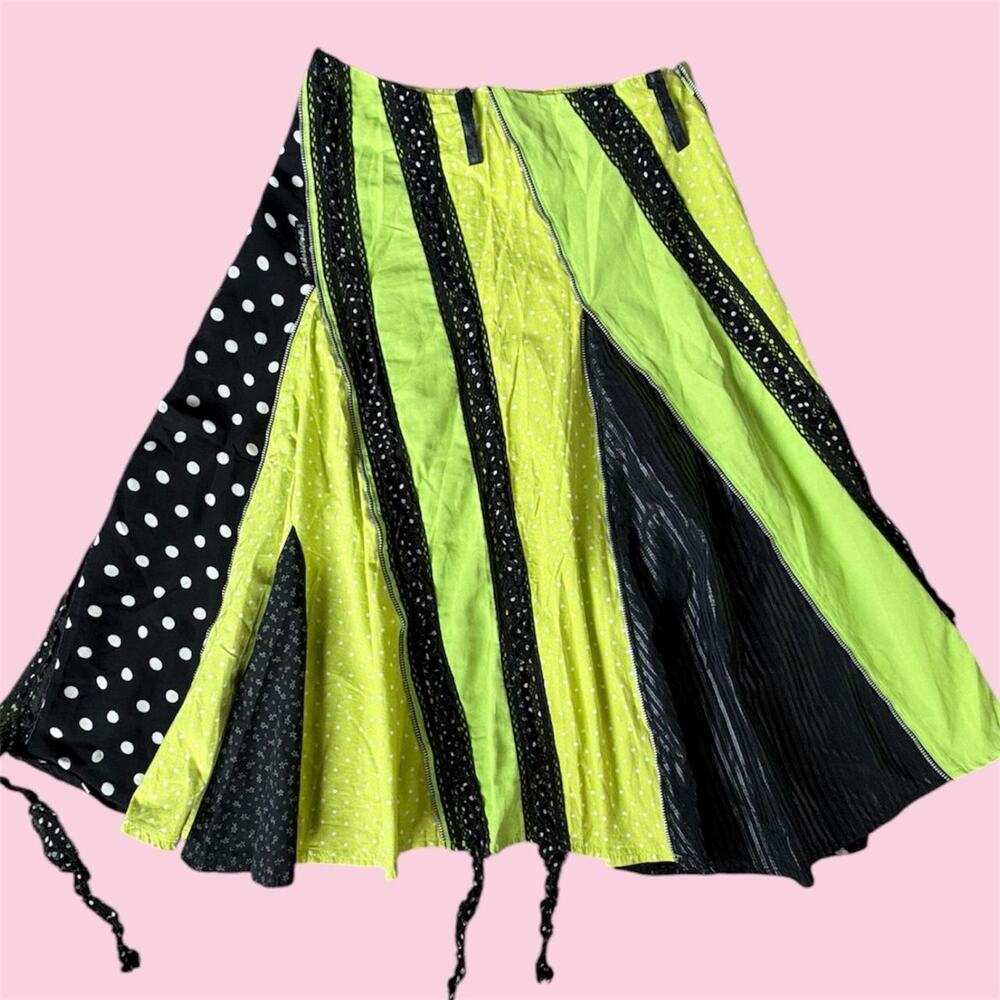 Y2K Des Filles A La Vanille Paris midi skirt with black and neon green panels